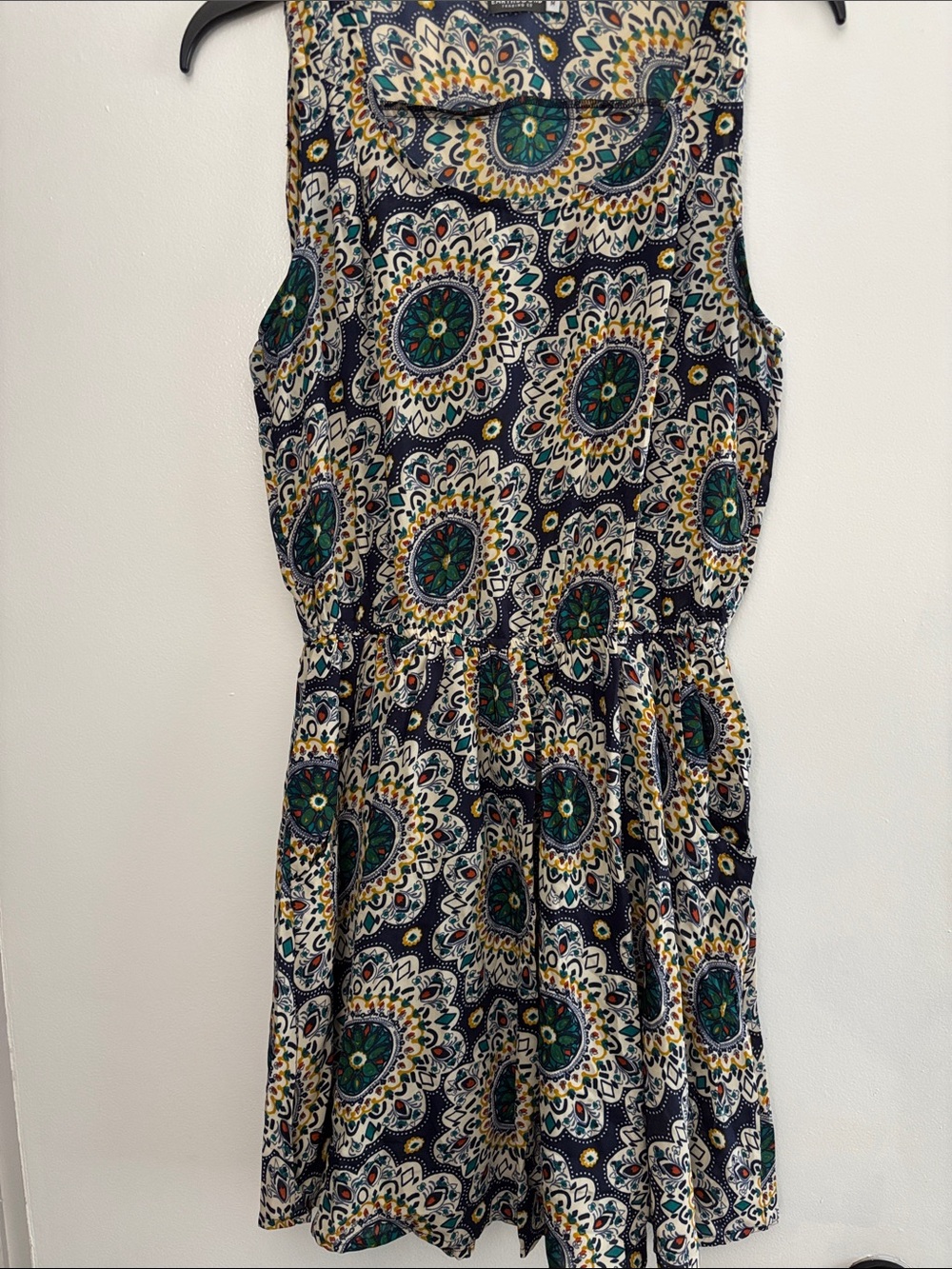 Sleeveless Medallion Print Dress in Navy, Green & Cream